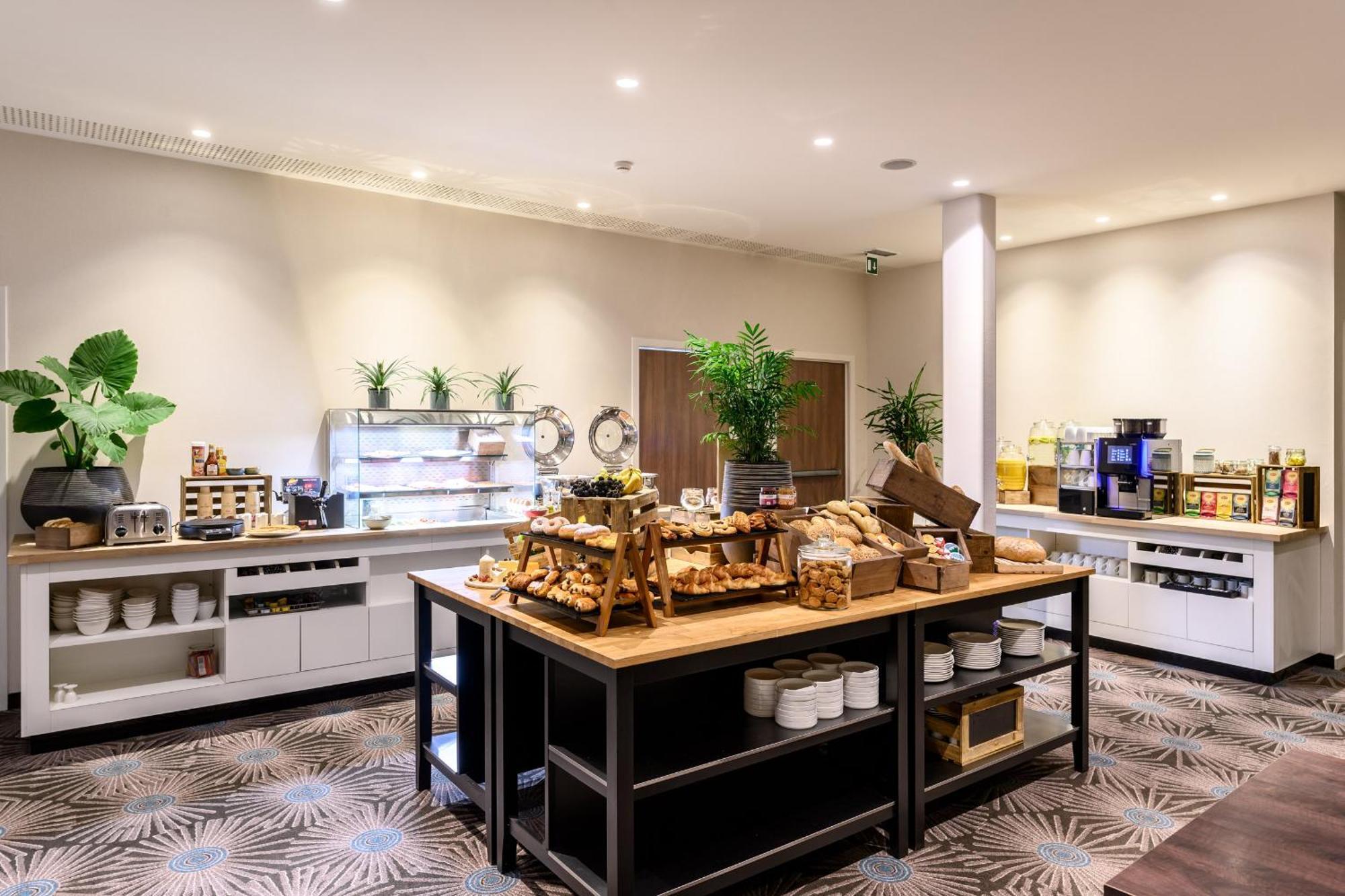 Leopold Hotel Oudenaarde Bagian luar foto