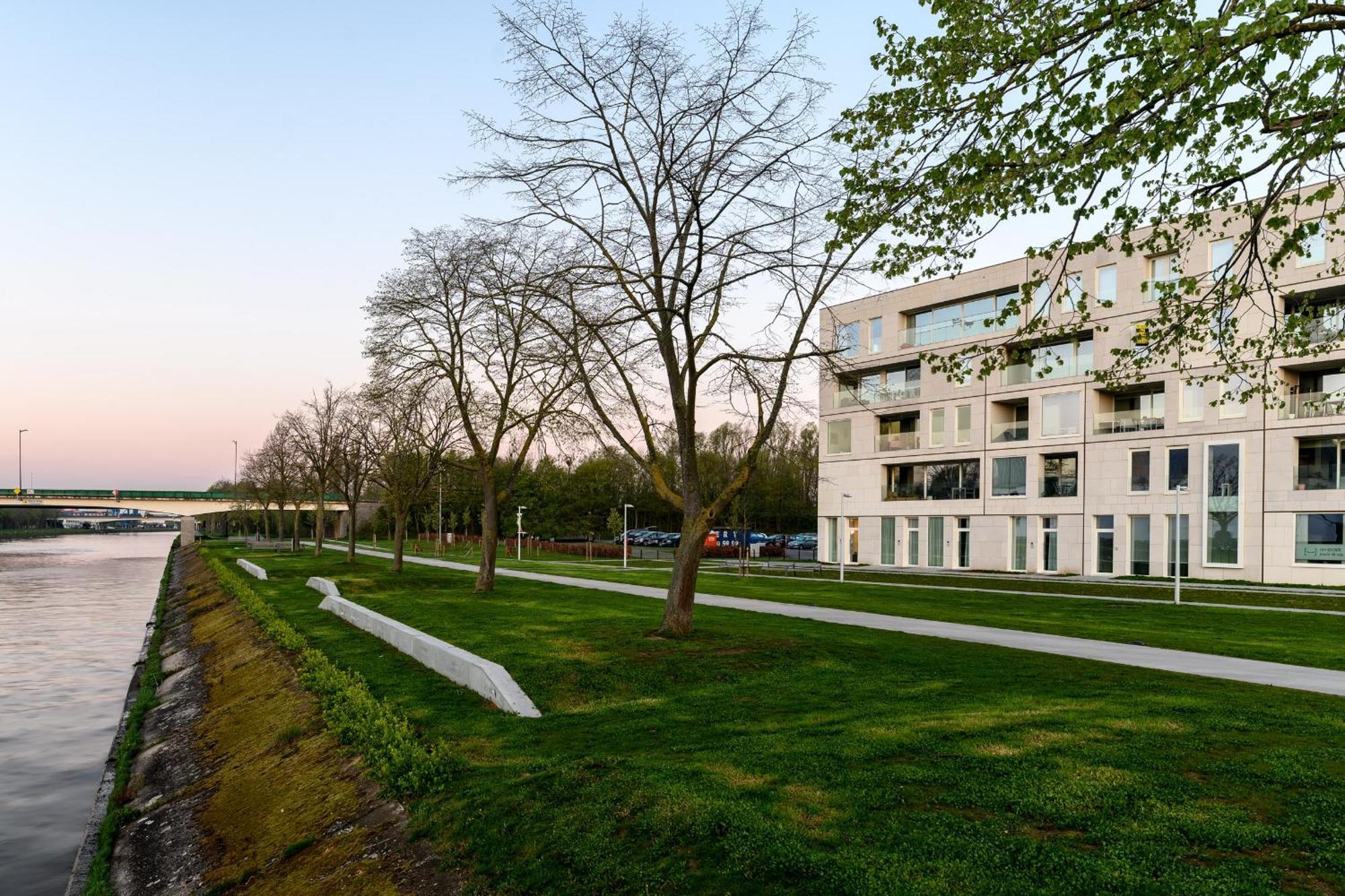 Leopold Hotel Oudenaarde Bagian luar foto