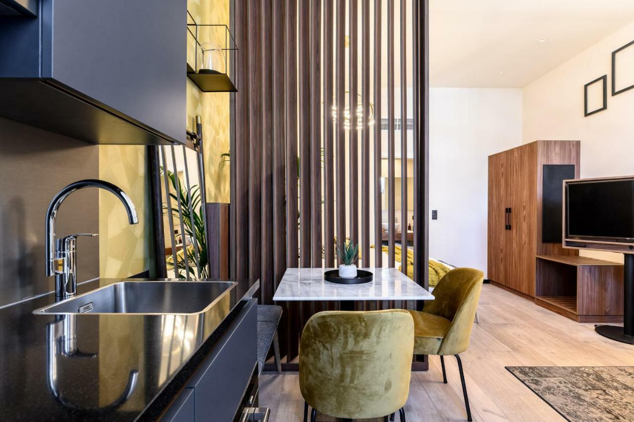 Leopold Hotel Oudenaarde Bagian luar foto